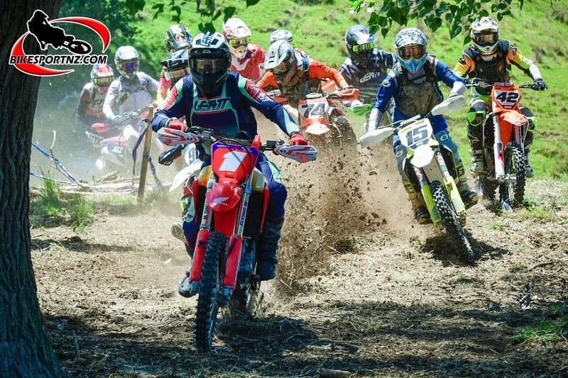 Callum Dudson (Honda No.1) leads the senior start